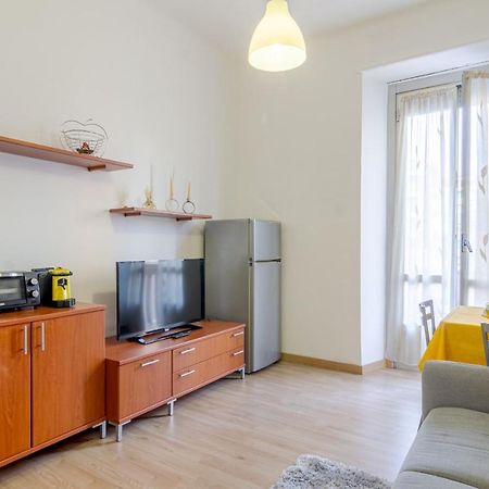 Cenisia District : Bright Sunflower Mini Flat Torino Eksteriør billede
